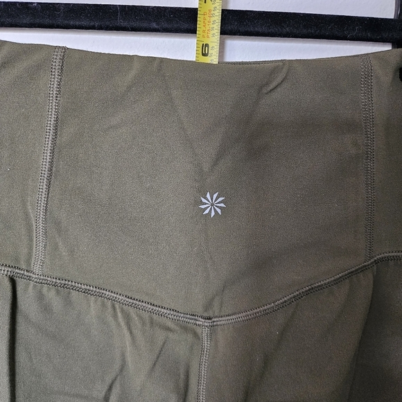 VGUC Athleta Elation Straight Leg Pants Olive Green Small - Picture 8 of 15